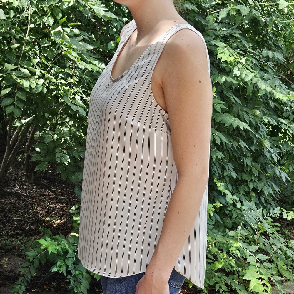 Daily Ritual Crepe Layering Tank - Picture 4 of 6